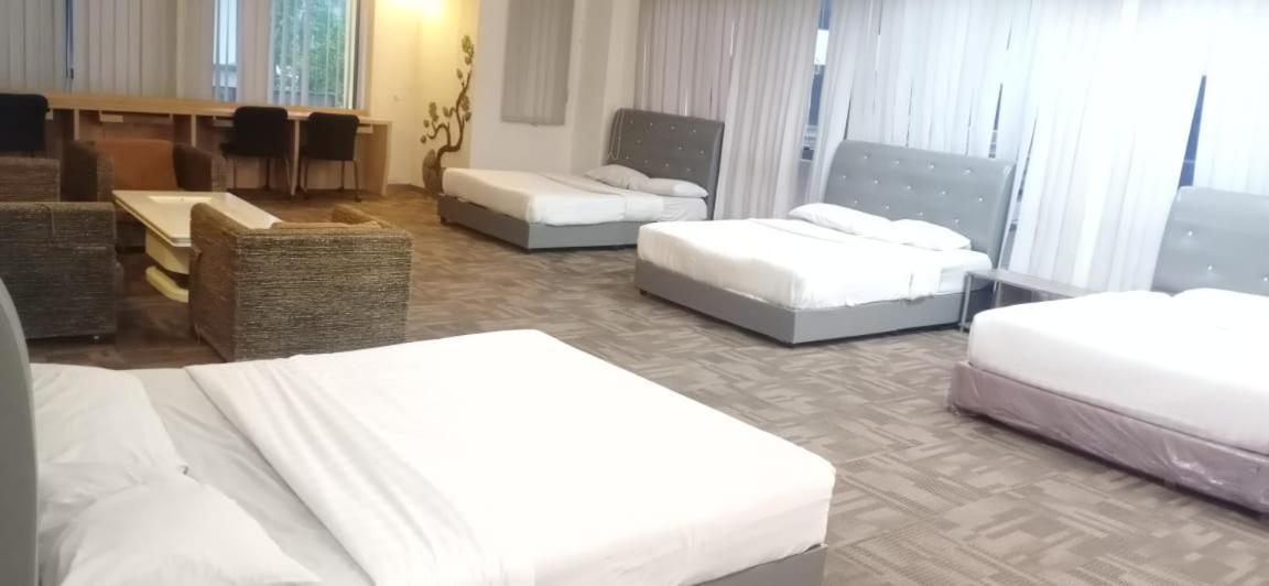 Golden Leaf Hotel Danga Bay Johor Bahru Dış mekan fotoğraf