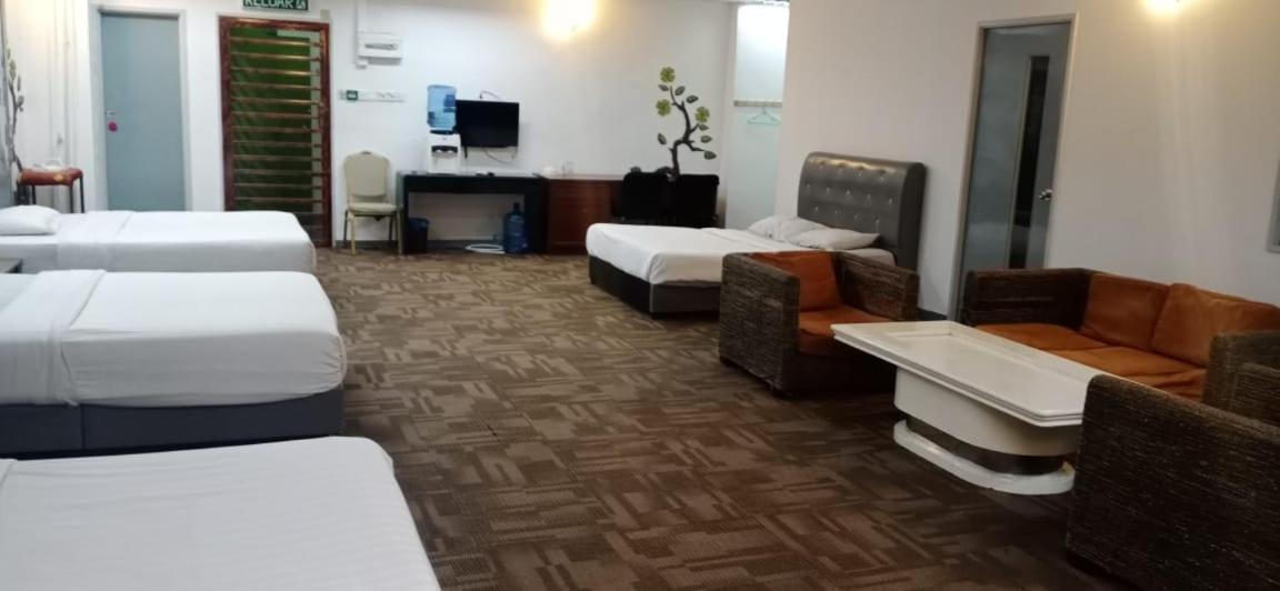 Golden Leaf Hotel Danga Bay Johor Bahru Dış mekan fotoğraf